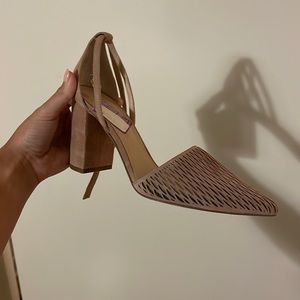 Closed toed heels